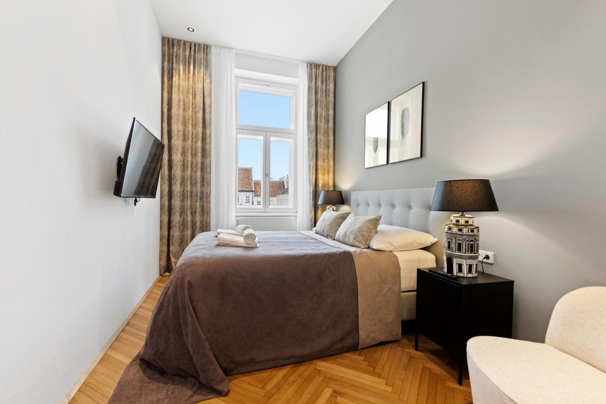 Sgrafit Apartments - Self Check-In Рец Екстериор снимка
