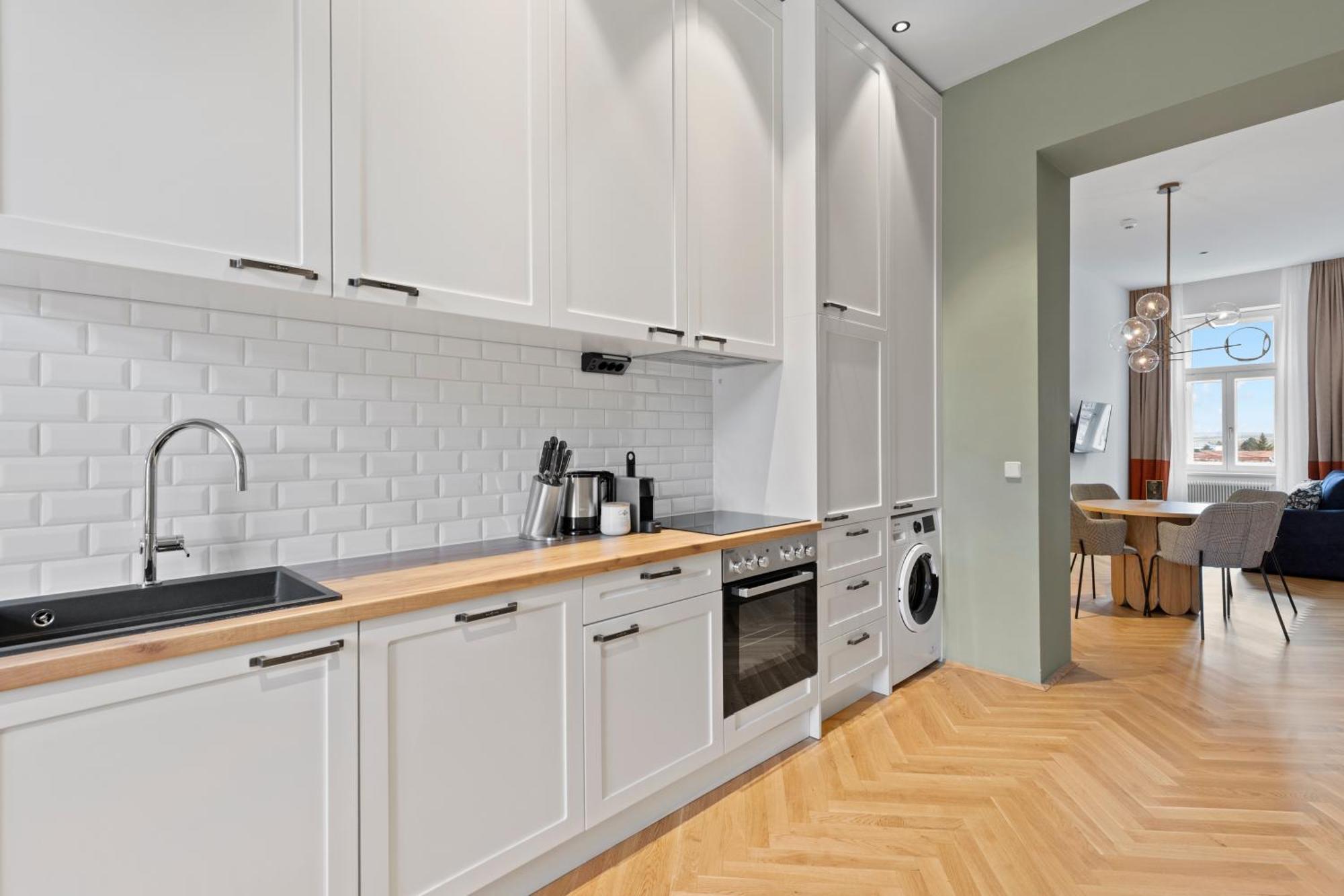 Sgrafit Apartments - Self Check-In Рец Екстериор снимка